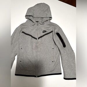 NIKE Tech Sportswear Jacket BOYS Small